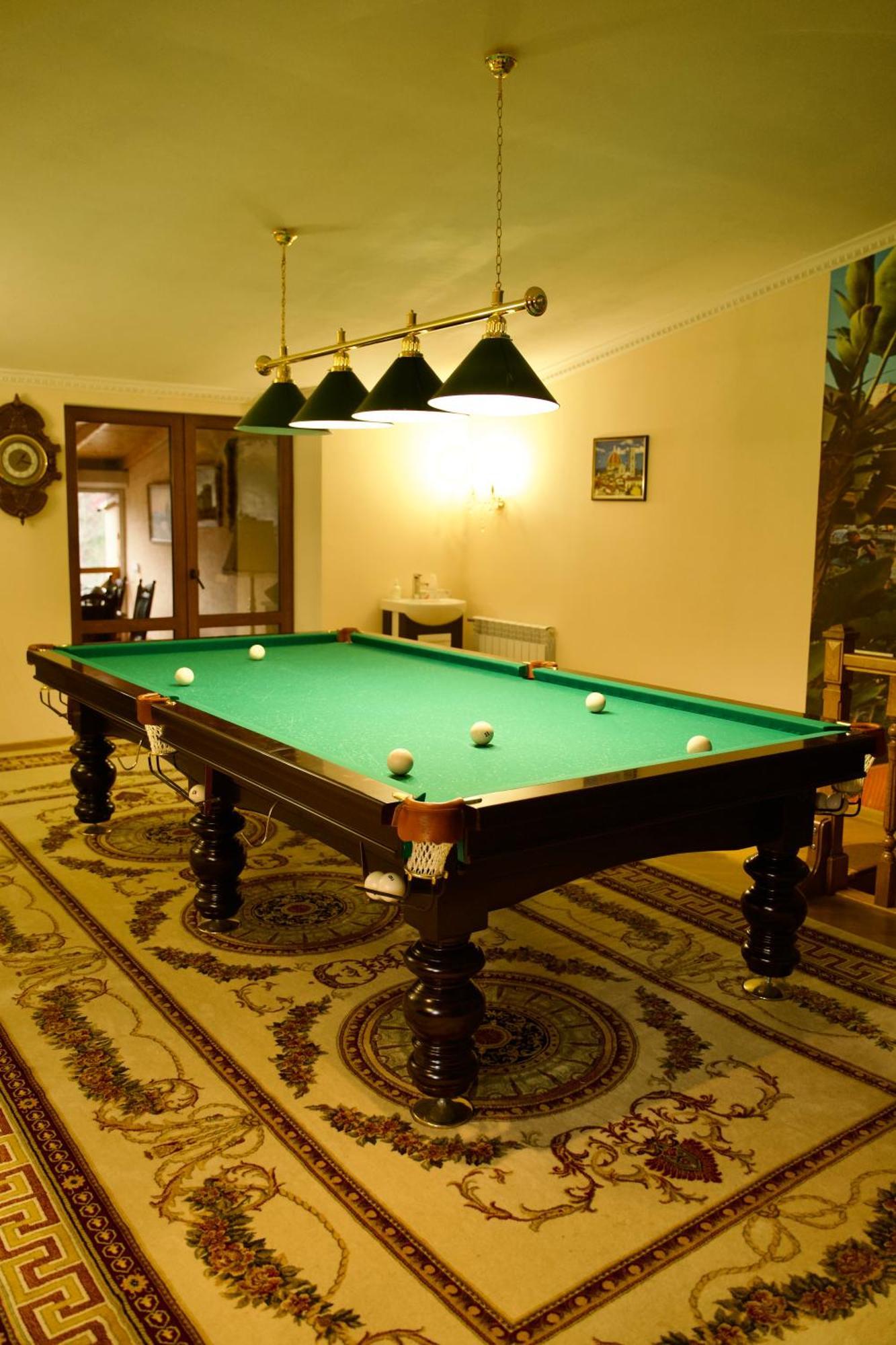 Петрос Family Hotel Jaremcse Kültér fotó